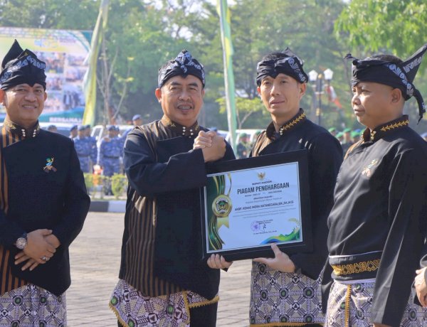 Dinilai Berdedikasi Jaga Kondusivitas, Polres Madiun Raih Penghargaan dari Bupati